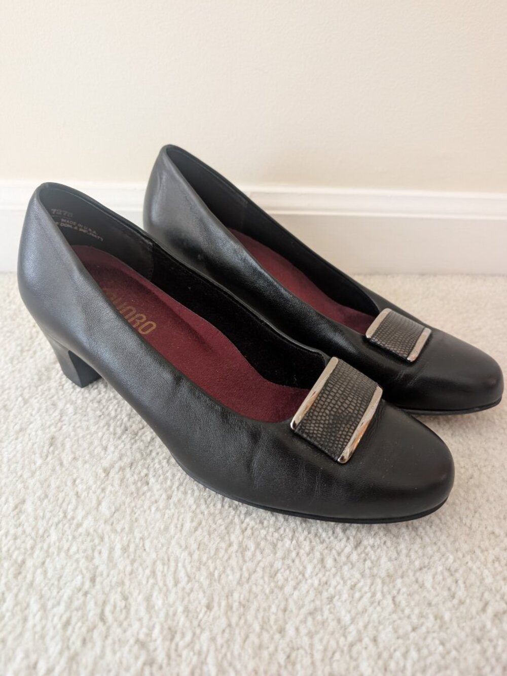 Munro Black Leather Heels